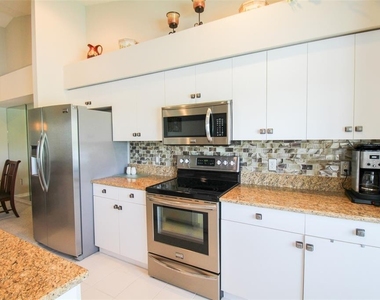 5301 Mahogany Run Avenue - Photo Thumbnail 54