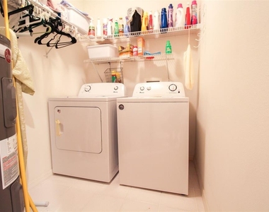 5301 Mahogany Run Avenue - Photo Thumbnail 30