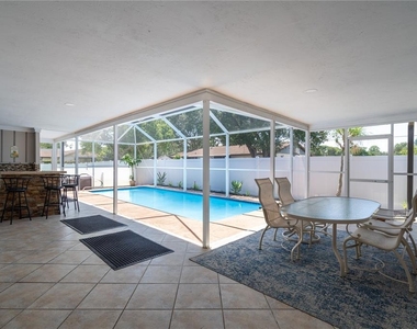 2140 Pinehurst Street - Photo Thumbnail 39