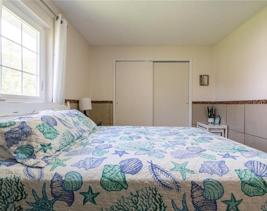2140 Pinehurst Street - Photo Thumbnail 21