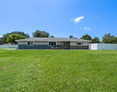 2140 Pinehurst Street - Photo Thumbnail 1