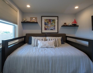 4325 Gulf Of Mexico Drive - Photo Thumbnail 21