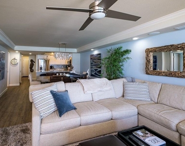 4325 Gulf Of Mexico Drive - Photo Thumbnail 7