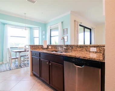 16706 Vardon Terrace - Photo Thumbnail 41
