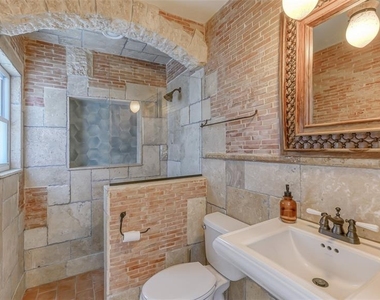 2520 Tami Sola Street - Photo Thumbnail 22