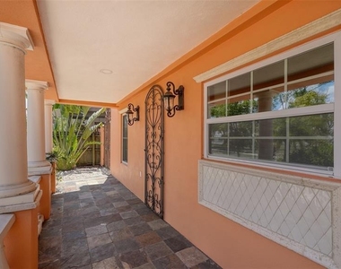 2520 Tami Sola Street - Photo Thumbnail 5