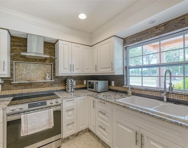 2520 Tami Sola Street - Photo Thumbnail 17