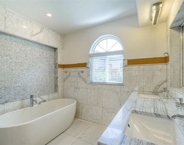 2520 Tami Sola Street - Photo Thumbnail 26