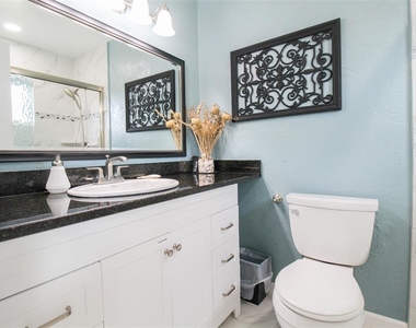 3852 Gatewood Drive - Photo Thumbnail 23