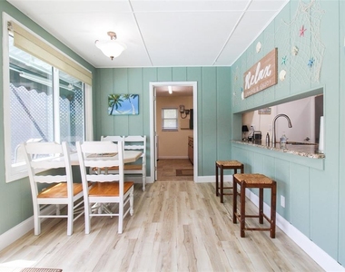 3852 Gatewood Drive - Photo Thumbnail 33