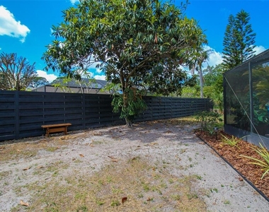 3852 Gatewood Drive - Photo Thumbnail 47