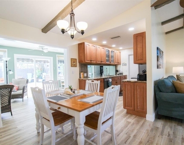 3852 Gatewood Drive - Photo Thumbnail 26