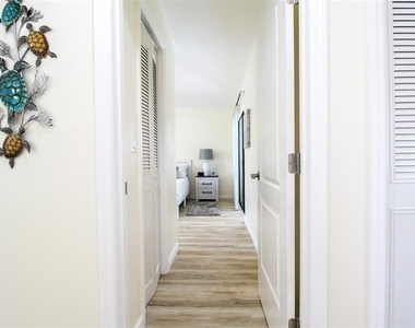 3852 Gatewood Drive - Photo Thumbnail 20