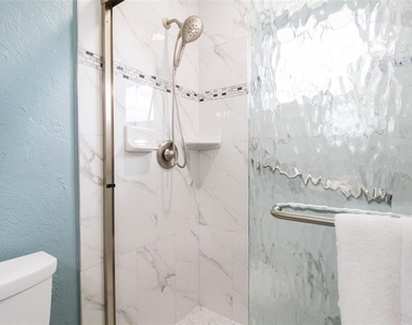 3852 Gatewood Drive - Photo Thumbnail 24
