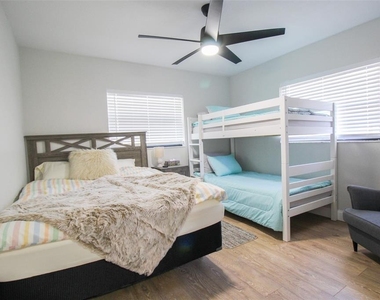 4113 Durant Street - Photo Thumbnail 32