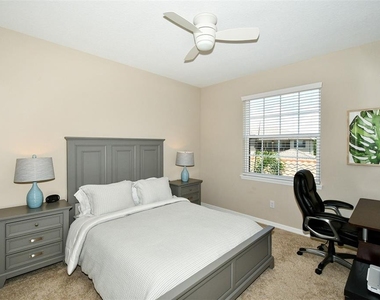 13823 Messina Loop - Photo Thumbnail 24
