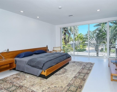 213 N Washington Drive - Photo Thumbnail 44
