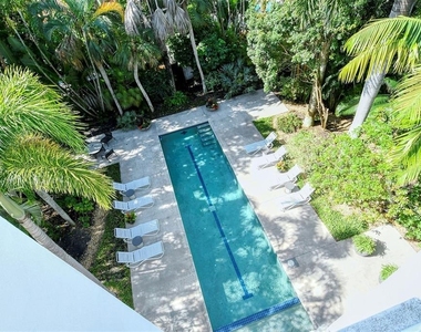 213 N Washington Drive - Photo Thumbnail 38