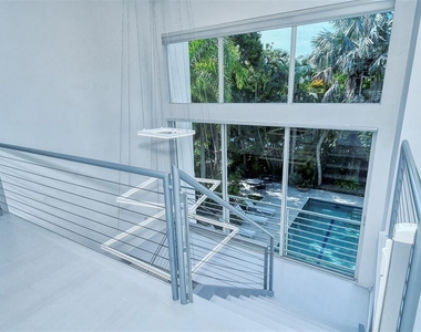 213 N Washington Drive - Photo Thumbnail 43