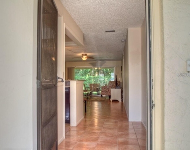 7062 W Country Club Drive N - Photo Thumbnail 1