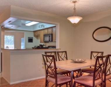 7062 W Country Club Drive N - Photo Thumbnail 7