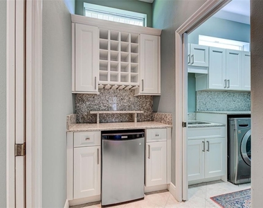 354 Melrose Court - Photo Thumbnail 21