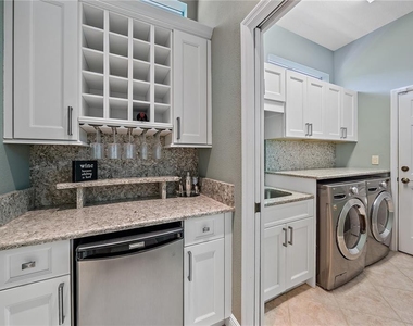 354 Melrose Court - Photo Thumbnail 19