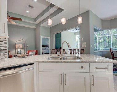 354 Melrose Court - Photo Thumbnail 12