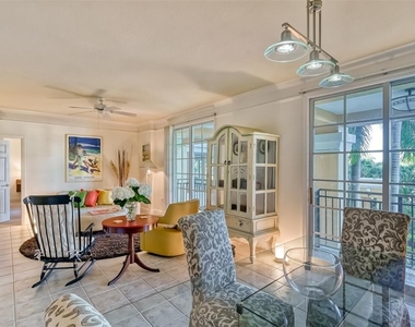 750 N Tamiami Trail - Photo Thumbnail 9
