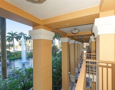 750 N Tamiami Trail - Photo Thumbnail 7