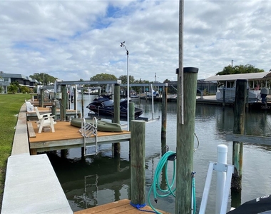 10427 Waterbird Way - Photo Thumbnail 22