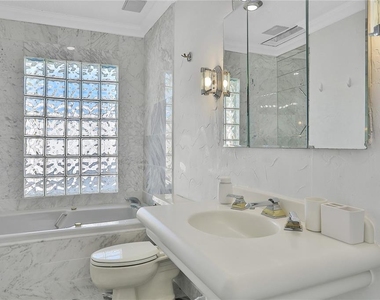 4315 Royal Palm Drive - Photo Thumbnail 26