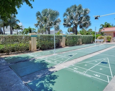 1250 N Portofino Drive - Photo Thumbnail 44