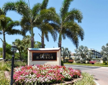 1250 N Portofino Drive - Photo Thumbnail 65