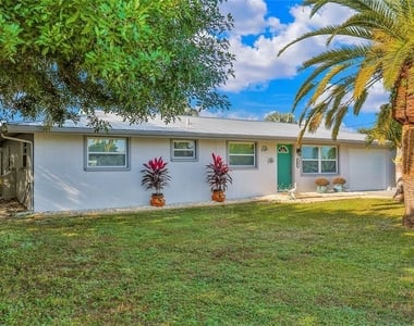 161 Easton Drive Nw - Photo Thumbnail 1