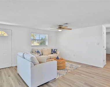 161 Easton Drive Nw - Photo Thumbnail 16