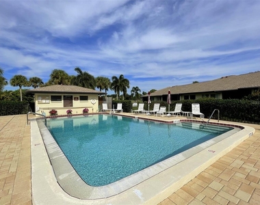 4648 Longwater Chase - Photo Thumbnail 24