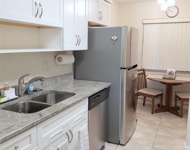 4648 Longwater Chase - Photo Thumbnail 5