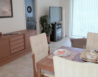 4648 Longwater Chase - Photo Thumbnail 9