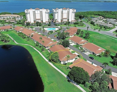 2602 Edgewater Court - Photo Thumbnail 19
