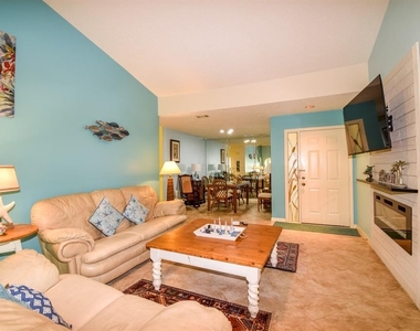 243 Southampton Lane - Photo Thumbnail 4