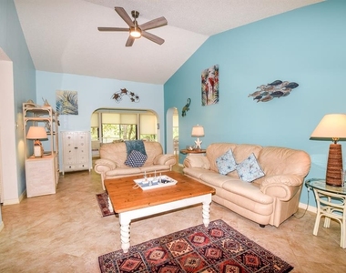 243 Southampton Lane - Photo Thumbnail 5
