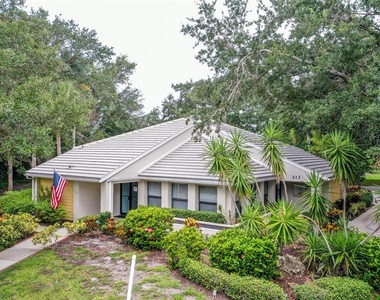 243 Southampton Lane - Photo Thumbnail 24