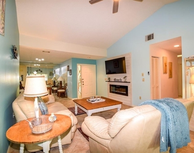 243 Southampton Lane - Photo Thumbnail 6