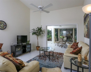 226 Southampton Lane - Photo Thumbnail 5