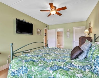 3806 Gulf Of Mexico Dr Drive - Photo Thumbnail 8