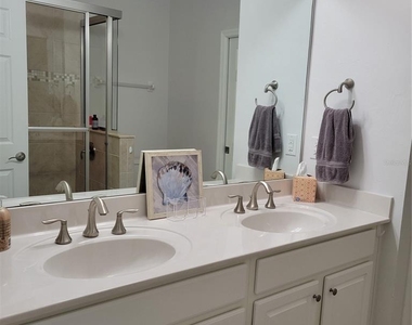 152 Navigation Circle - Photo Thumbnail 11