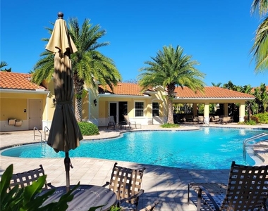 152 Navigation Circle - Photo Thumbnail 18
