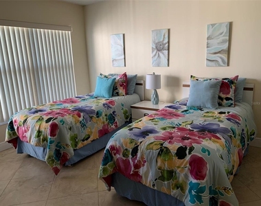 1001 Benjamin Franklin Drive - Photo Thumbnail 11