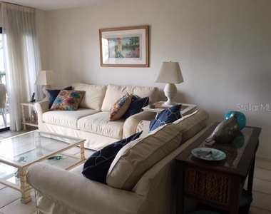 1001 Benjamin Franklin Drive - Photo Thumbnail 3